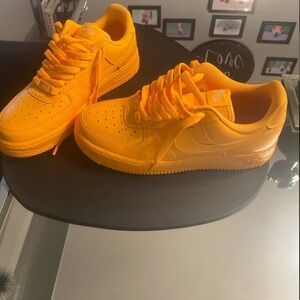 Nike Orange Sneakers Vibrant Monochrome Style